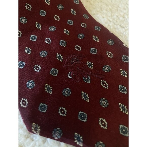 Countess Mara Sistine Satin Tie  - Red and Floral Pattern - Formal, Career, Work - Picture 2 of 6